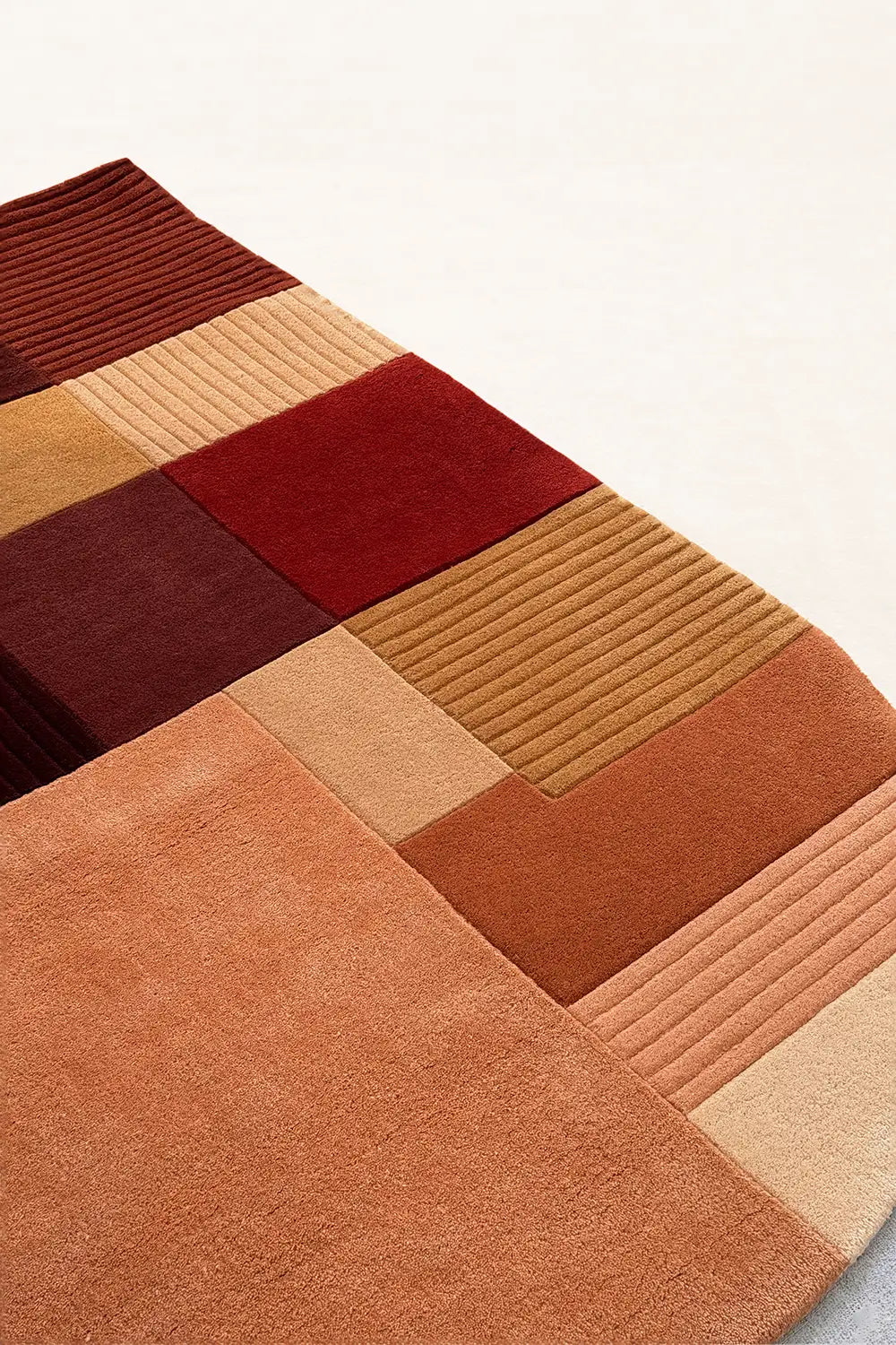 Sunset Mosaic Earth-Toned Arch Hand Tufted Wool Rug