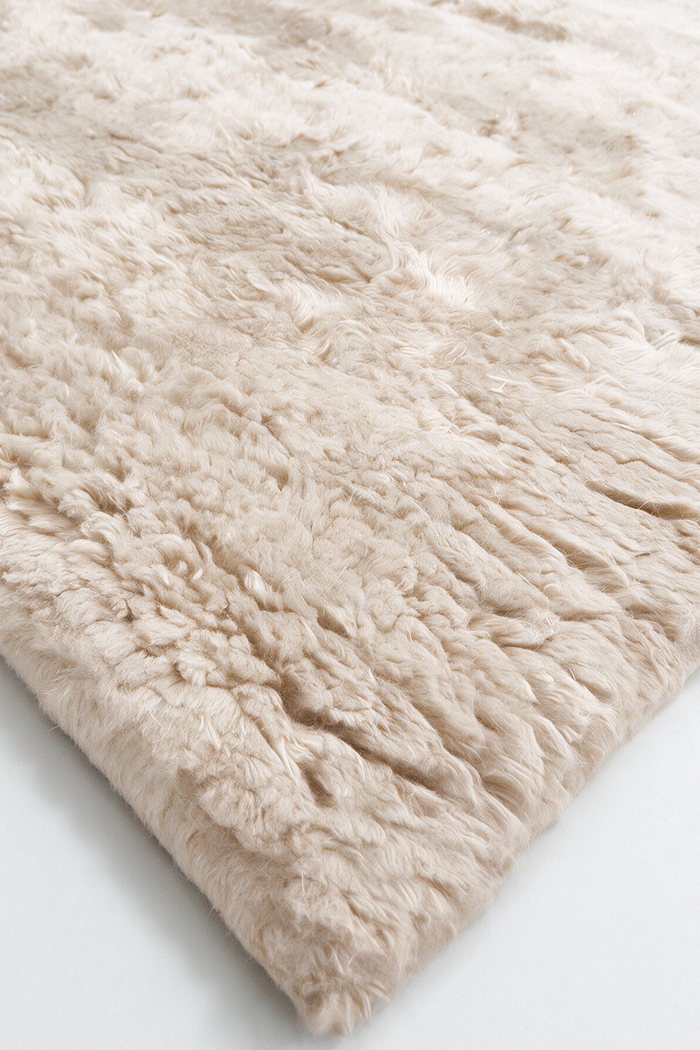 Cream Hand-Knotted Shag Wool Rug