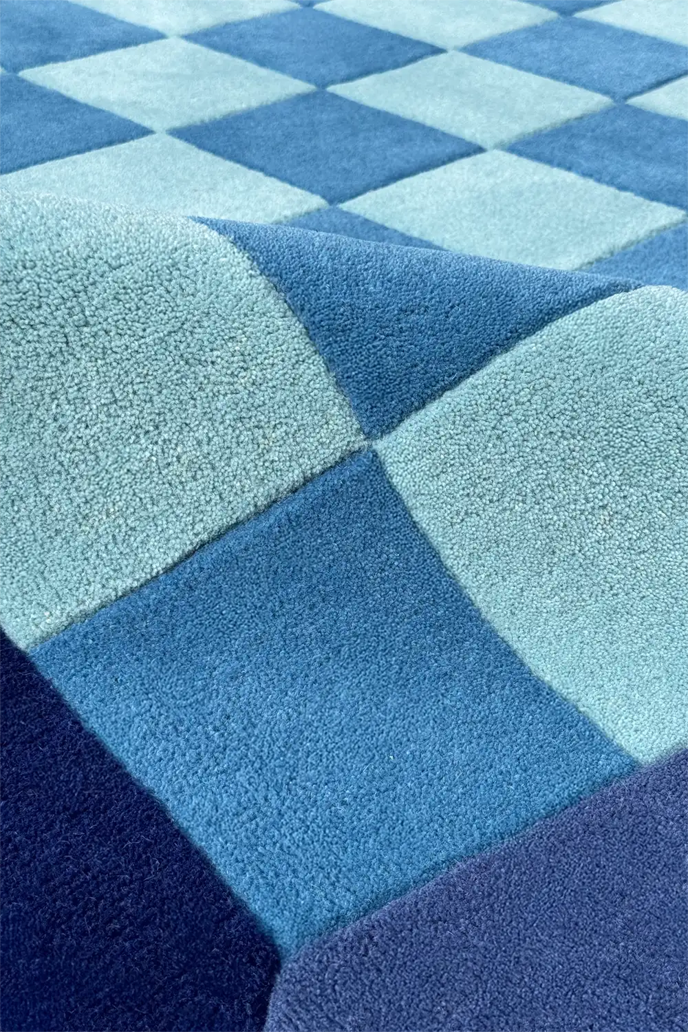 Blue Shell Shapped Rug Deepwater Checkered Blue Square Rug Hand-Tufted Wool · Jubi Rugs