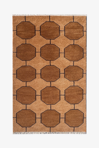 Patterned rug with gold brown geometric design on a beige background | 3x5