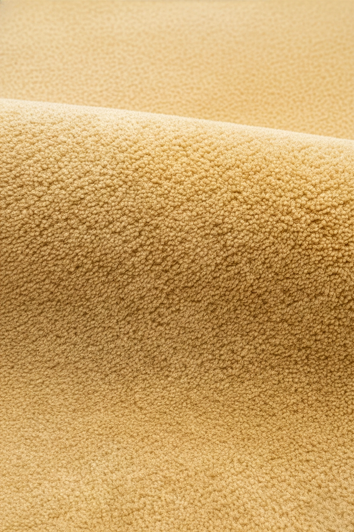 Butter Yellow Oval Hand-Tufted Wool Rug