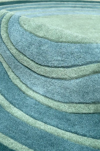 Undula Round Hand-Tufted Wool Rug