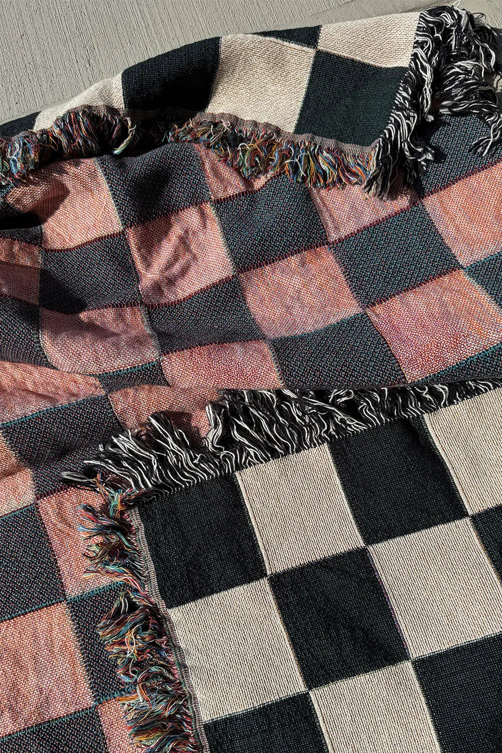 Black and White Checkered Cotton Woven Blanket
