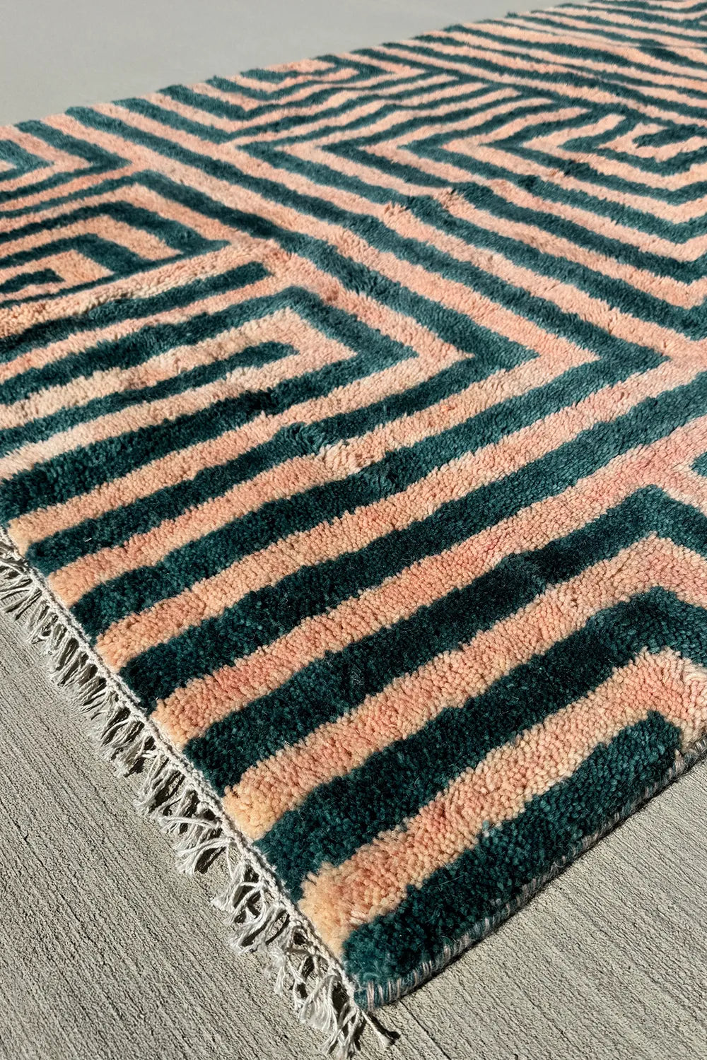 Green and Peach Maze Moroccan Hand Knotted Wool Shag Rug