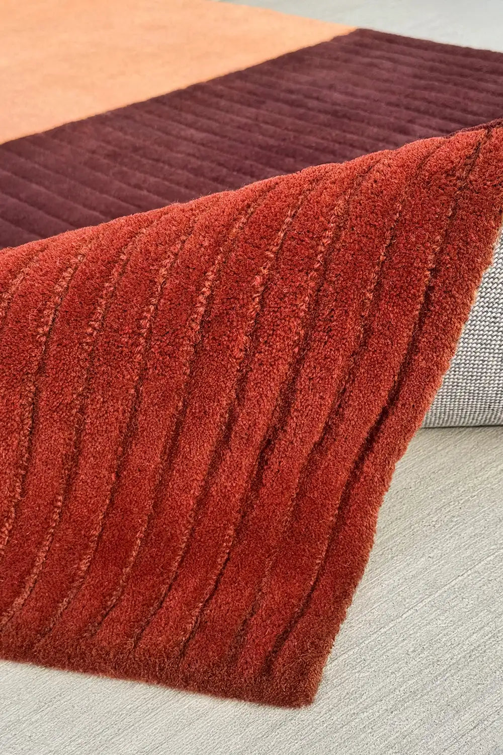 Sunset Mosaic Earth-Toned Arch Hand Tufted Wool Rug