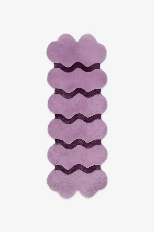 runner rug with purple scalloped design