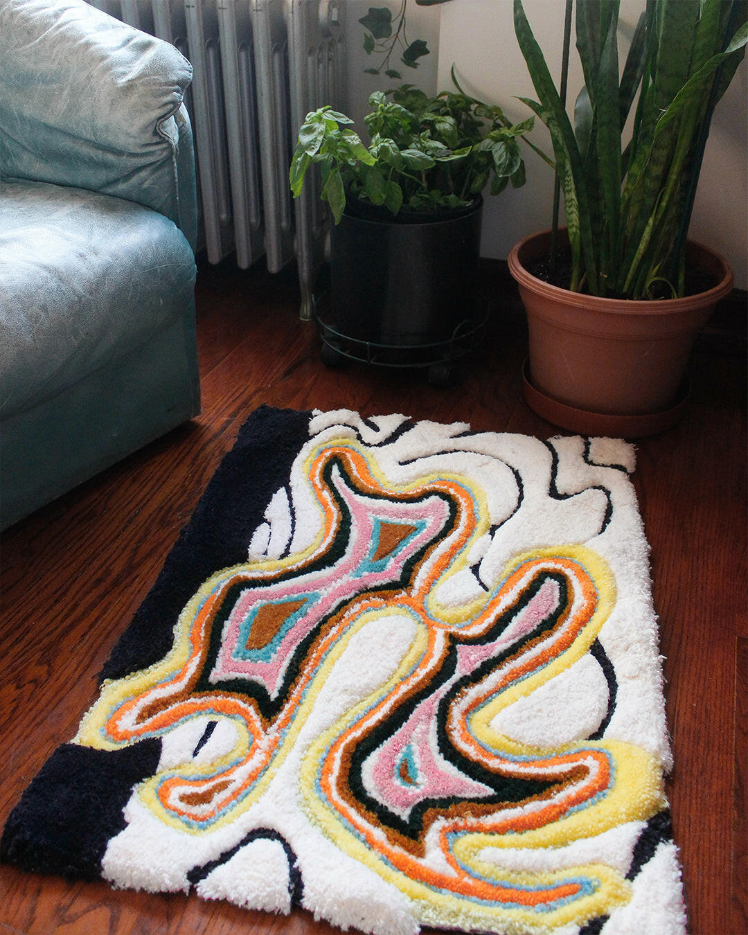 Modern funky abstract area rug by indie homeware brand Jubi NYC. 100% wool handmade to order.